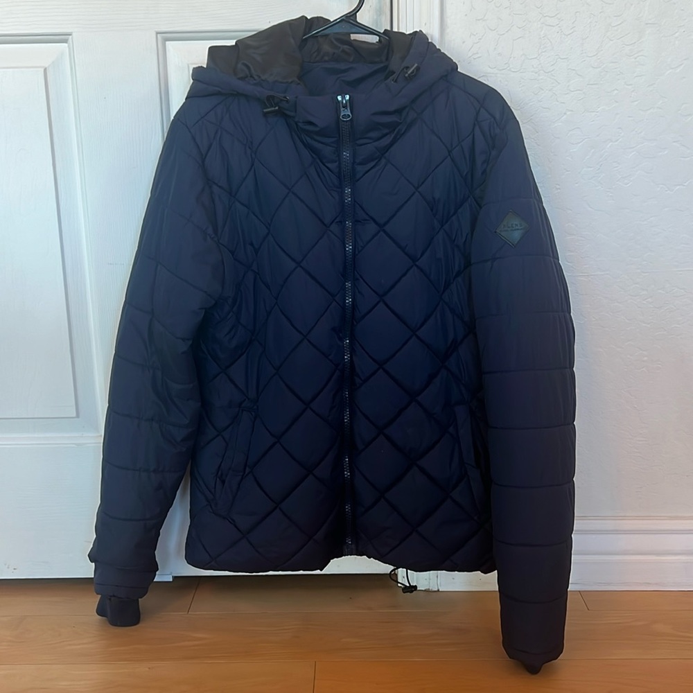 Quilted hooded jacket